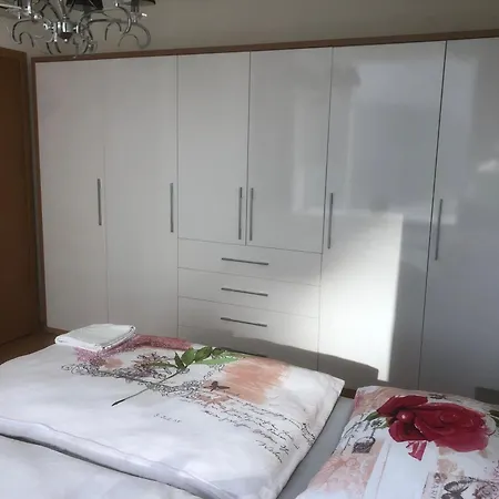 Apartmán Downtown In The Heart Of The New Center, 4 Persons, Parking Bratislava