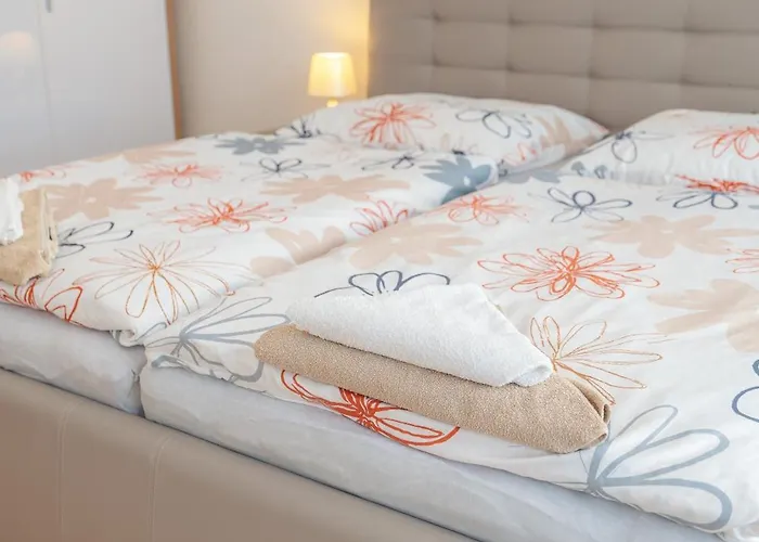 아파트 Downtown In The Heart Of The New Center, 4 Persons, Parking 브라티슬라바